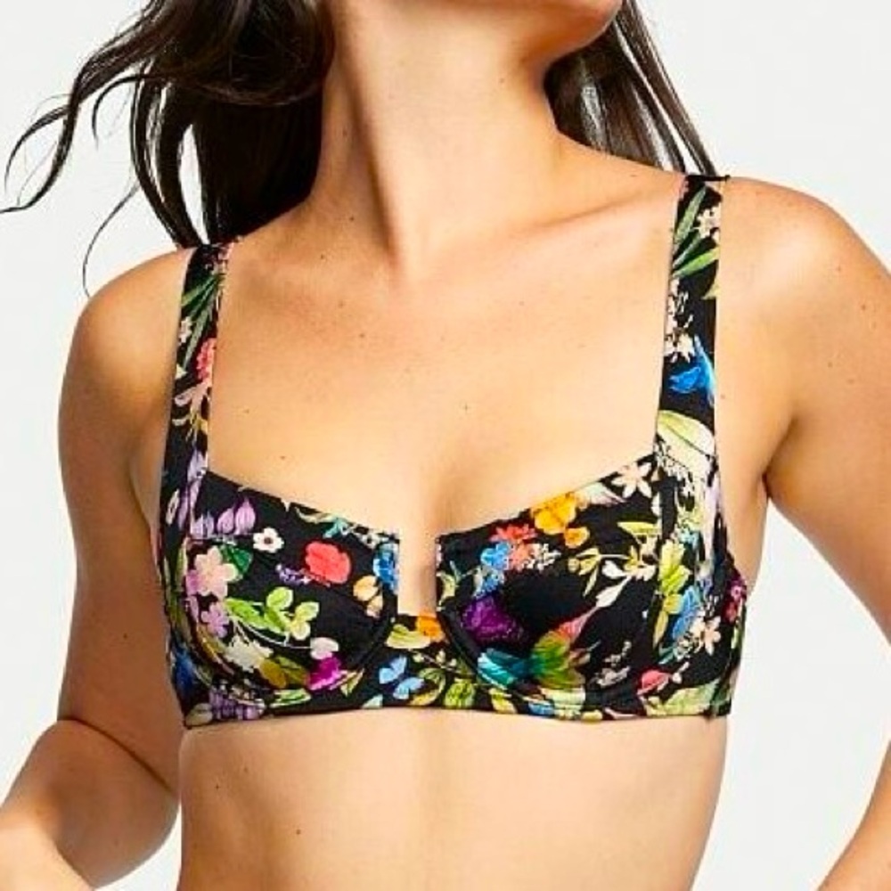 NWT VICTORIA'S SECRET Birds of Paradise wicked 
Bikini Top